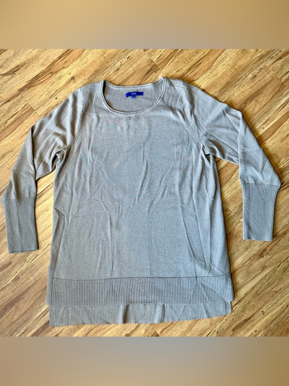 Apt. 9 Light Taupe with Gold Shimmer Scoop Neck Knit Sweater